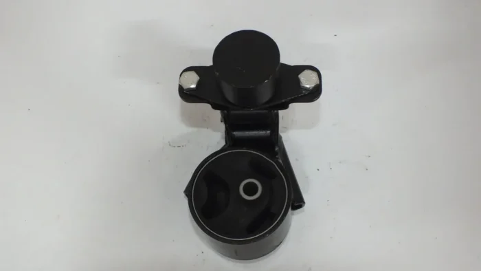 21810-22040 | Hyundai Accent 1995-2000 Motor Kulağı Sağ - Görsel 2
