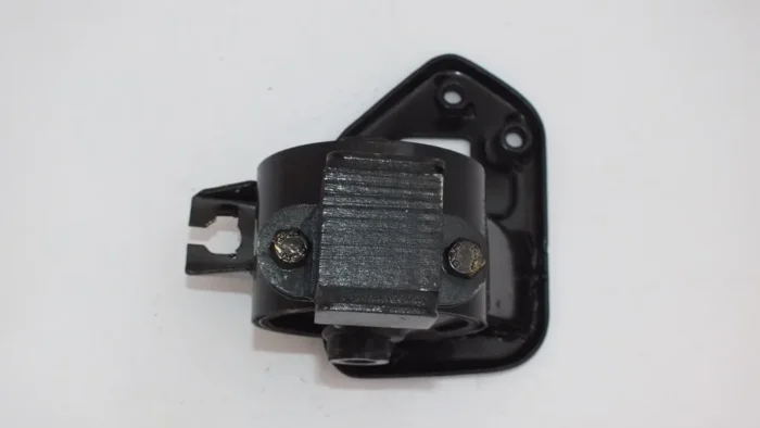 21830-25700 | Hyundai Accent Admire 2003-2005 Motor Kulağı Sol 1.5 Dizel - Görsel 2