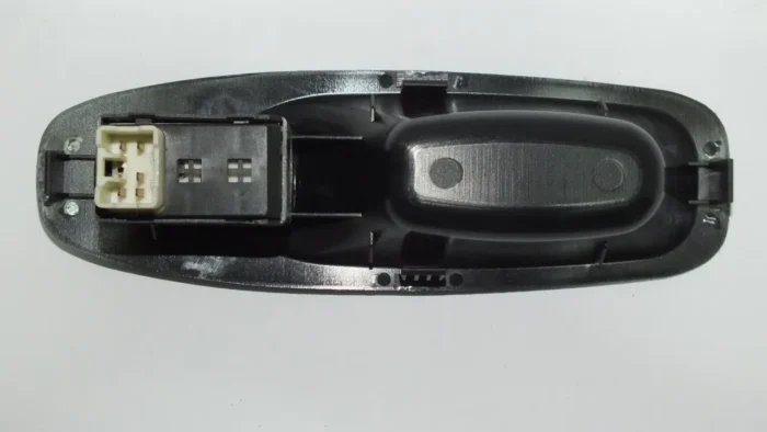 93580-25000 | Hyundai Accent Milenyum 2000-2002 Cam Kaldırma Düğmesi (Tekli) - Sağ Gri - Görsel 2