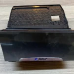 Ön Konsol Küllüğü Raf Gözü 5G1863391B Golf 2012-2017